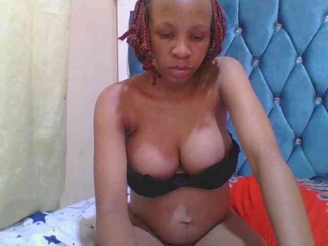 Prettyebony4 webcam