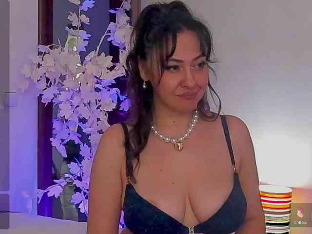 JackieJee webcam