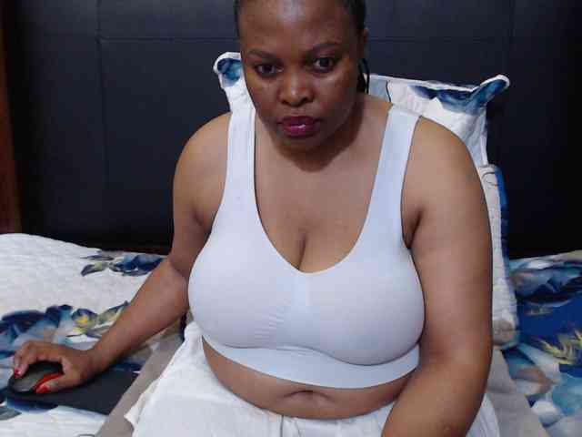 Busttyebony19 webcam
