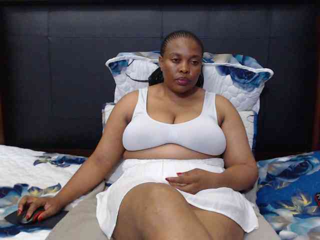 Busttyebony19 webcam