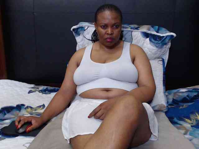 Busttyebony19 webcam