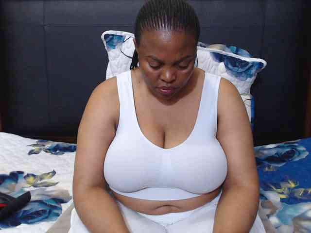 Busttyebony19 webcam