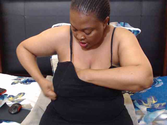 Busttyebony19 webcam