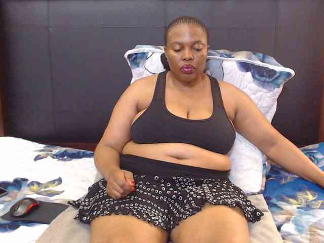 Busttyebony19 webcam