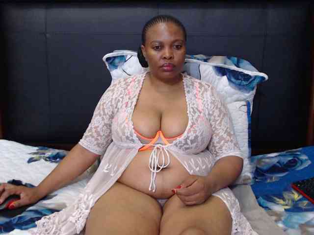 Busttyebony19 webcam