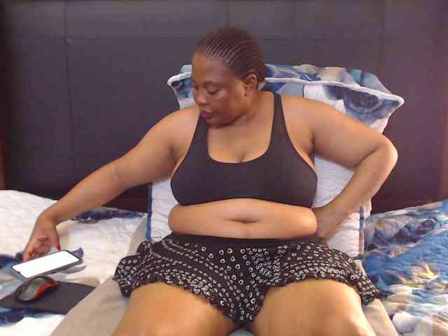 Busttyebony19 webcam