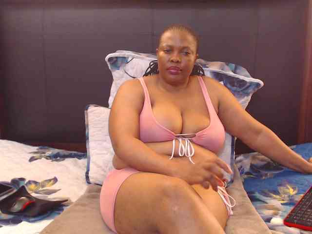 Busttyebony19 webcam