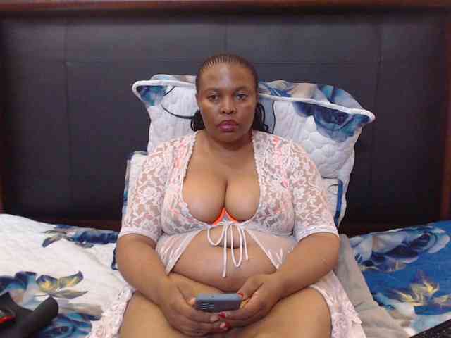 Busttyebony19 webcam