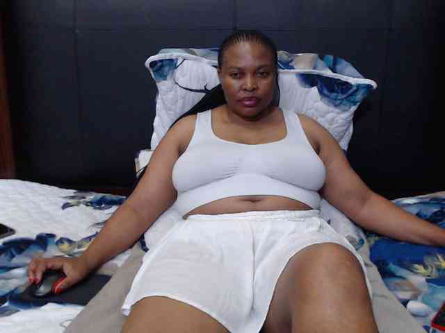 Busttyebony19 webcam