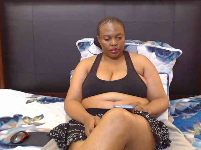 Busttyebony19 webcam