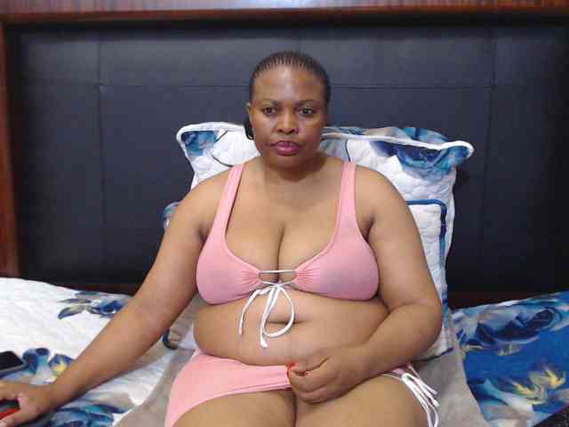 Busttyebony19 webcam