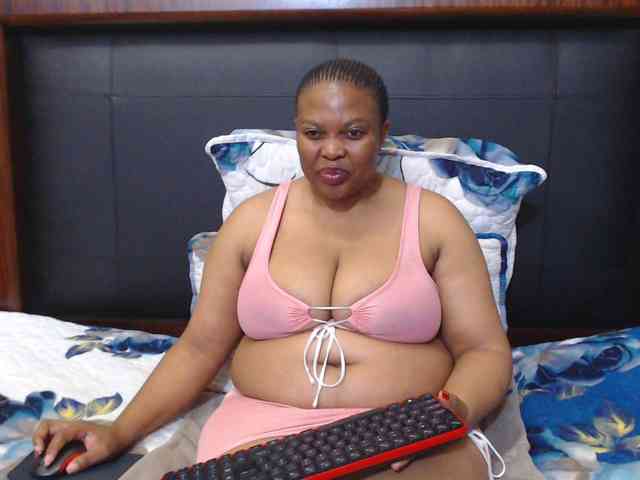 Busttyebony19 webcam