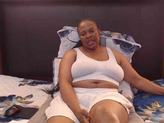 Busttyebony19 webcam