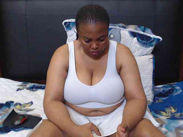 Busttyebony19 webcam