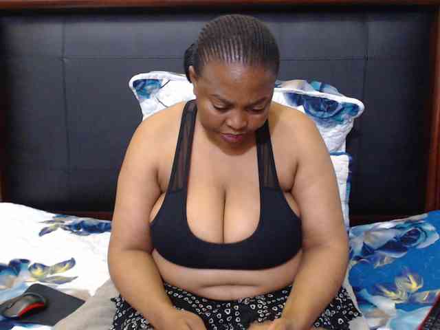 Busttyebony19 webcam