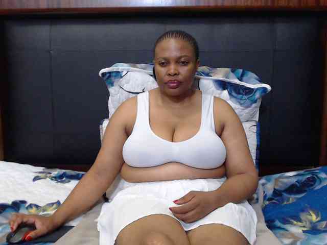Busttyebony19 webcam