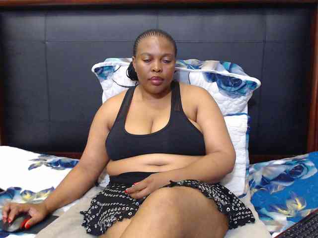 Busttyebony19 webcam