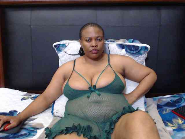 Busttyebony19 webcam
