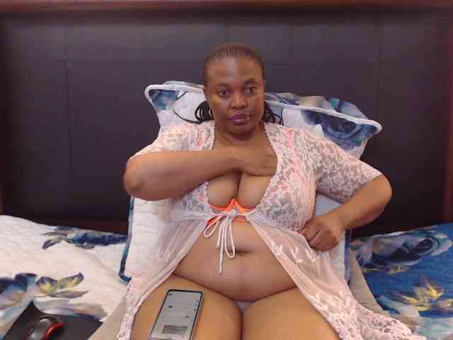 Busttyebony19 webcam