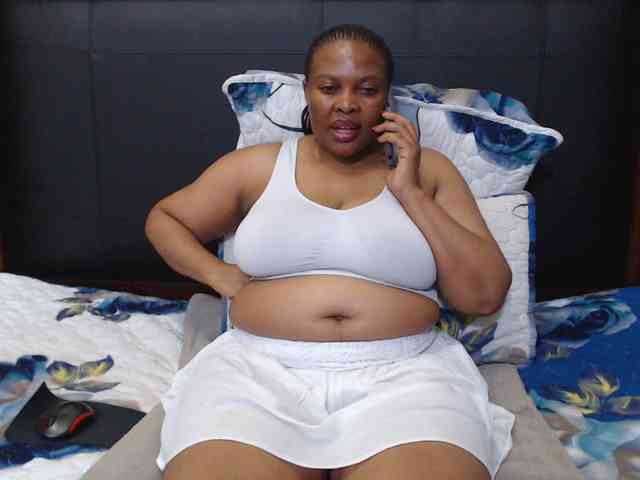 Busttyebony19 webcam