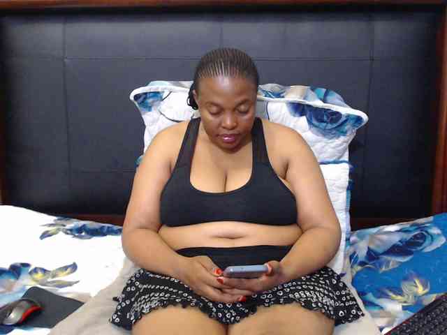 Busttyebony19 webcam
