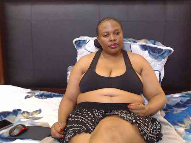 Busttyebony19 webcam