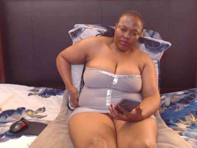 Busttyebony19 webcam