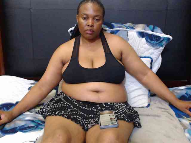 Busttyebony19 webcam