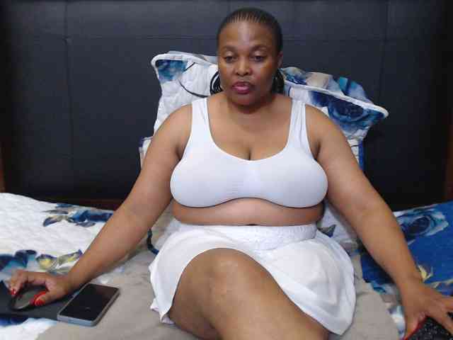 Busttyebony19 webcam