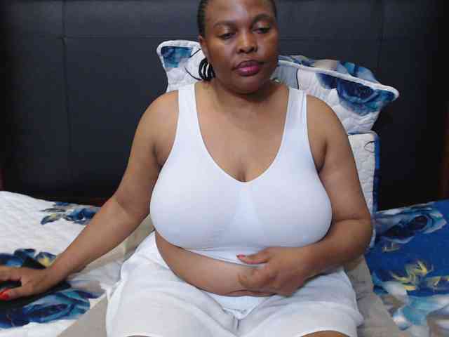 Busttyebony19 webcam