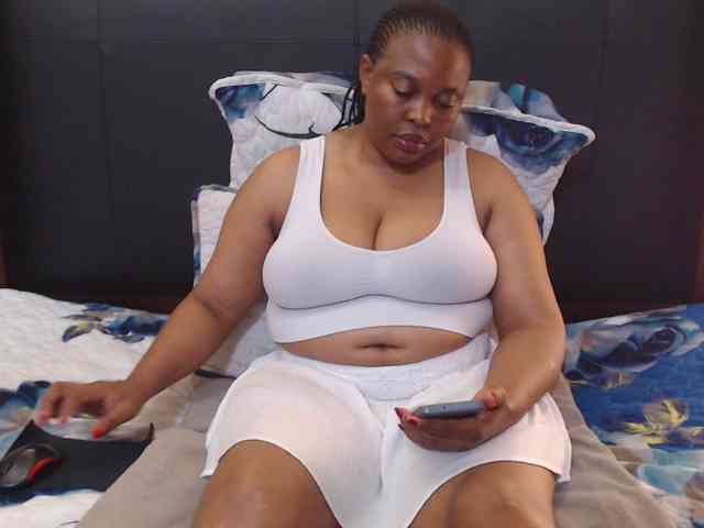 Busttyebony19 webcam