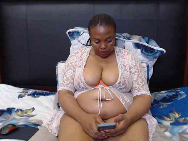 Busttyebony19 webcam