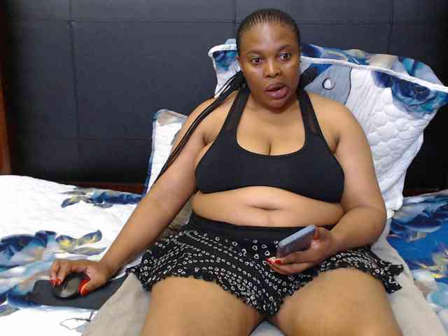 Busttyebony19 webcam