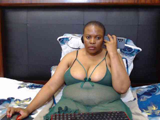 Busttyebony19 webcam