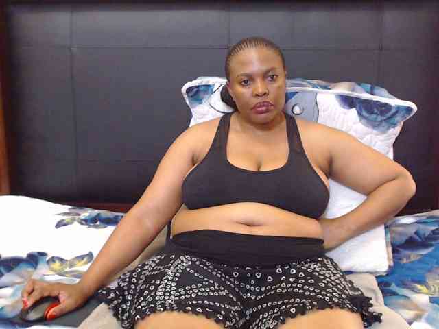 Busttyebony19 webcam