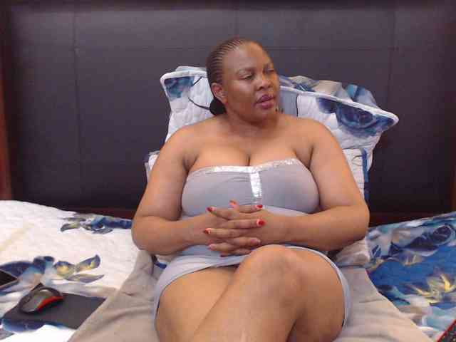 Busttyebony19 webcam