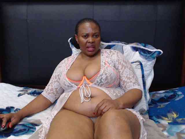 Busttyebony19 webcam