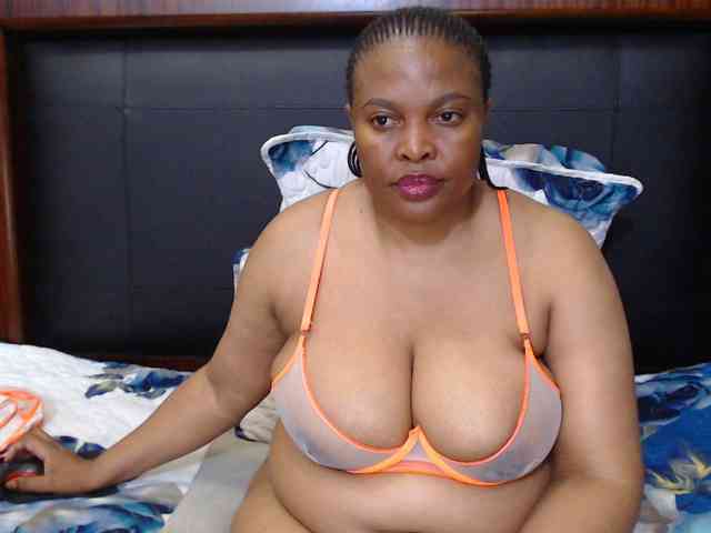 Busttyebony19 webcam