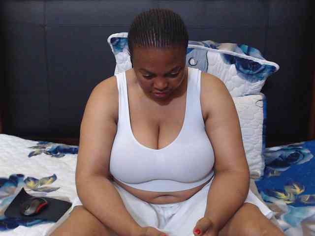 Busttyebony19 webcam