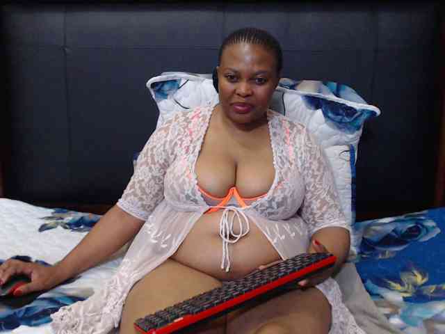 Busttyebony19 webcam