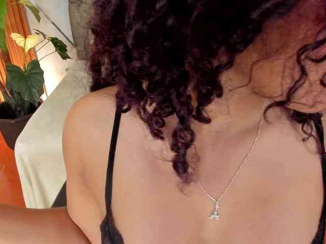 charlotte-69 webcam