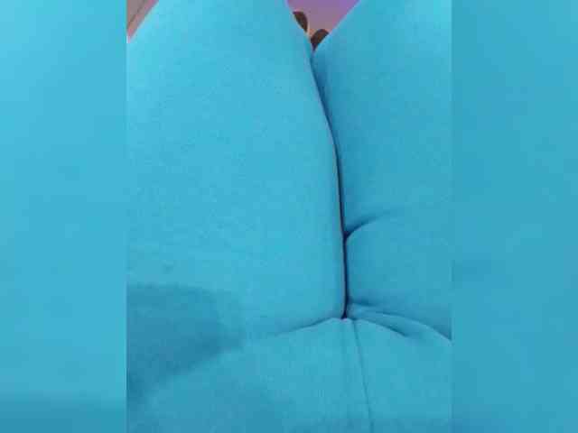 EVIL_TITS webcam