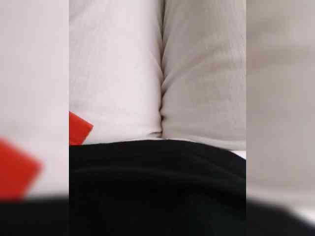 EVIL_TITS webcam