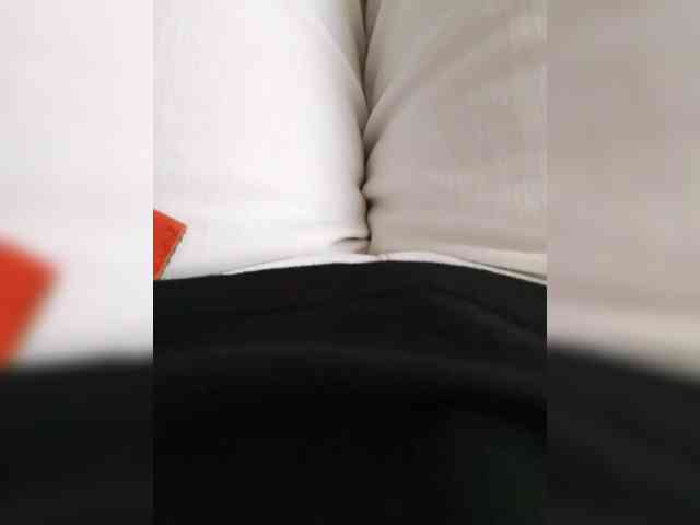 EVIL_TITS webcam