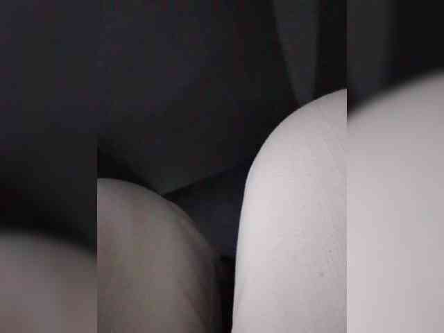 EVIL_TITS webcam