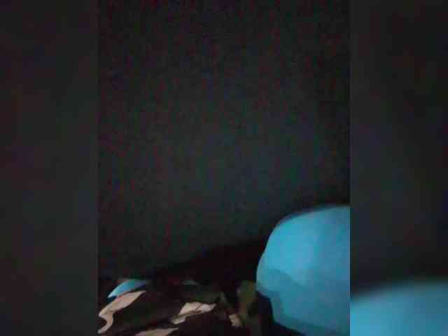 EVIL_TITS webcam