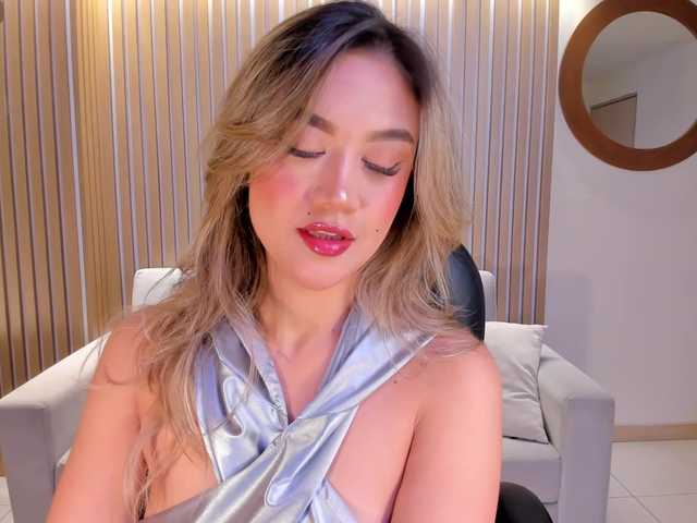 RebeccaHudson webcam