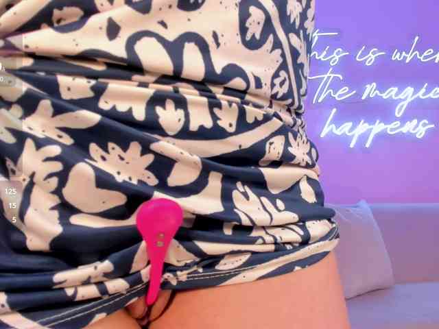 RebeccaHudson webcam