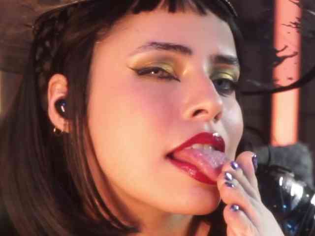 Alessa-Goreng webcam