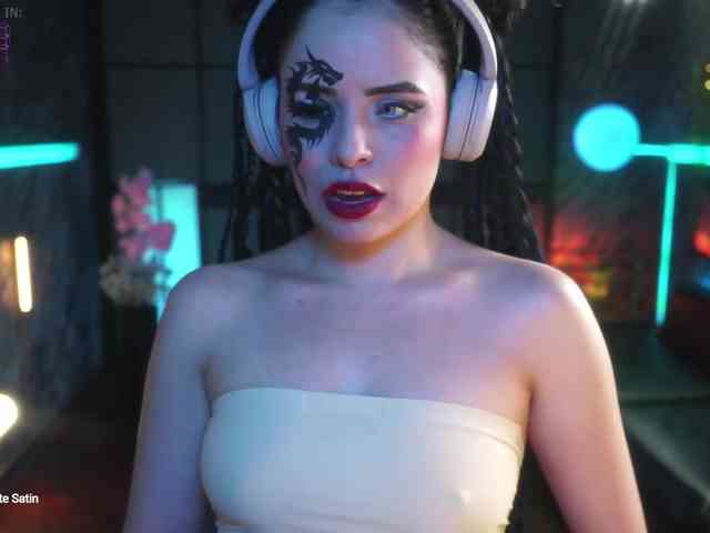 Alessa-Goreng webcam